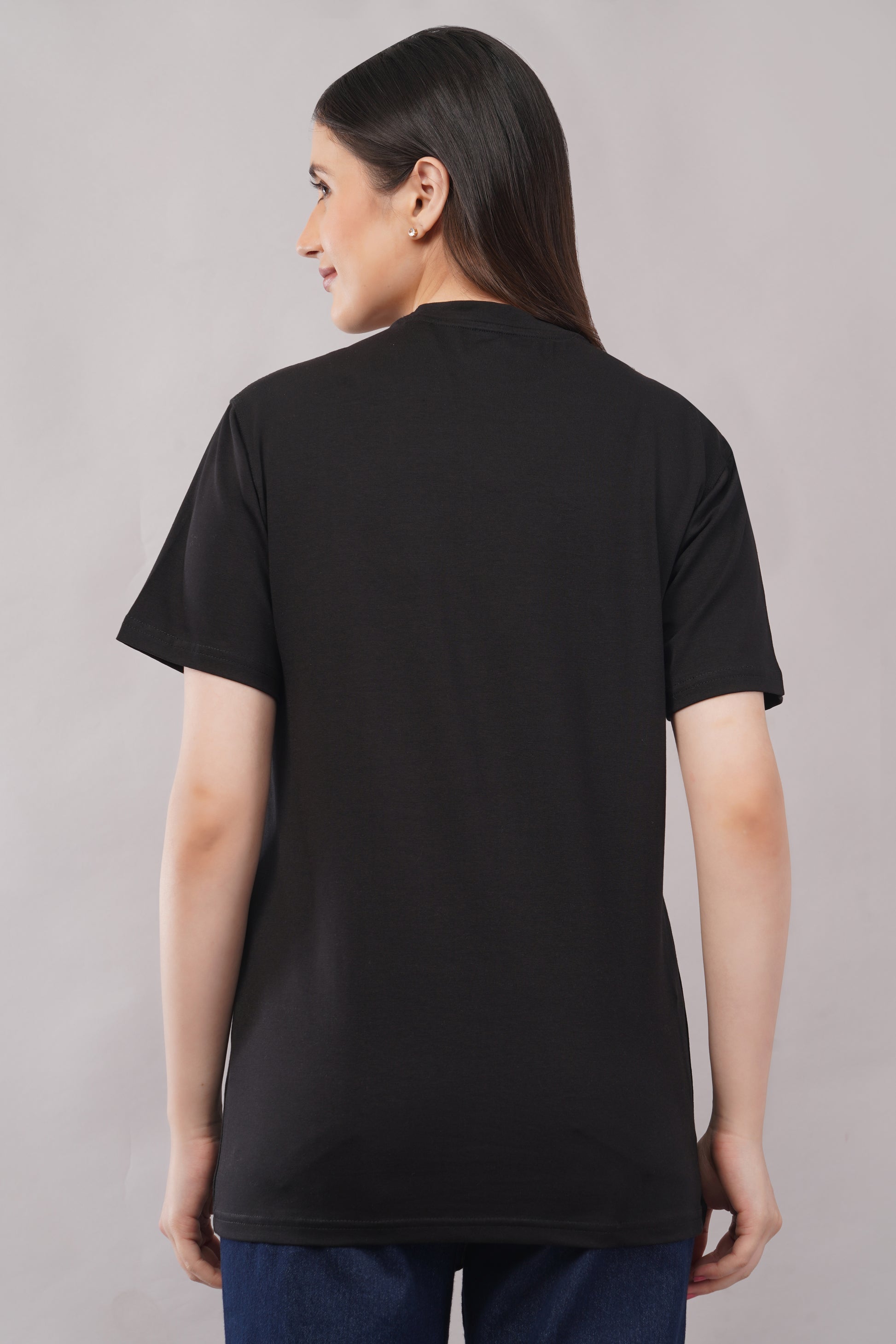 Black Regular Fit Basic T-Shirt full body - Corcotton India