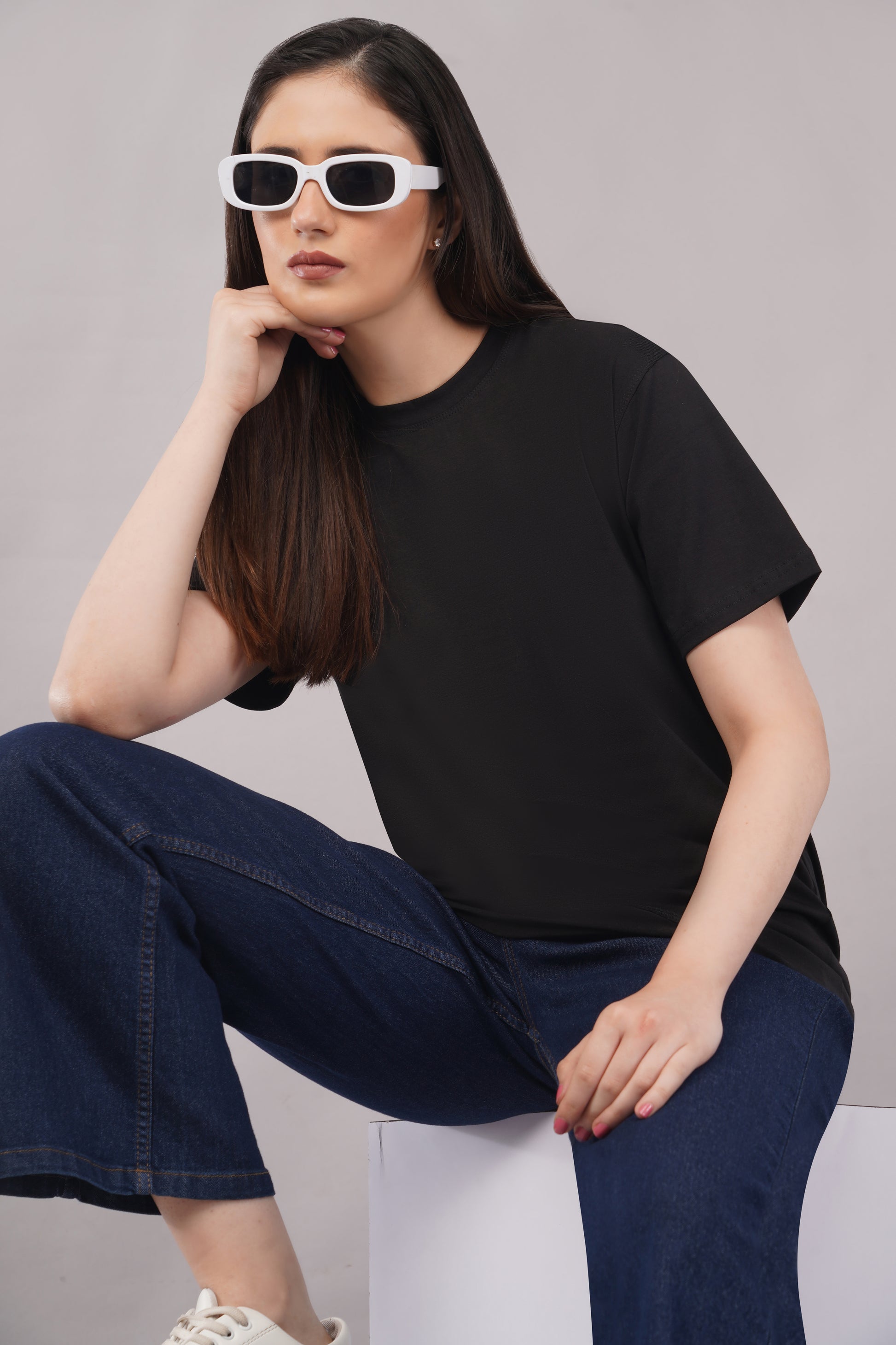 Black Regular Fit Basic Tee lifestyle - Corcotton India